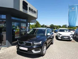 Schwarz Gebraucht 2018 Volvo XC40 Basis SUV | 21.400 € (Guter Preis)