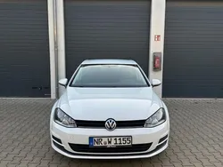 Schwarz Gebraucht 2015 VW Golf VII Limousine | 8.300 € (Guter Preis)