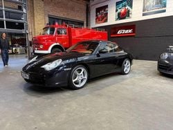 Schwarz Gebraucht 2002 Porsche 911 Carrera 4 Coupé | 42.000 € (Guter Preis)