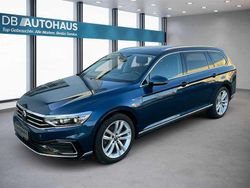 Blau Gebraucht 2022 VW Passat GTE Kombi | 28.780 € (Teuer)