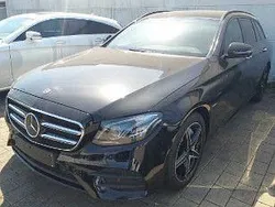 Schwarz Gebraucht 2020 Mercedes E300 AMG line Limousine | 30.799 € (Superpreis)