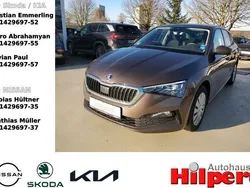 Braun Gebraucht 2020 Skoda Scala Drive Kleinwagen | 14.440 € (Fairer Preis)