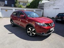 New red (m) Gebraucht 2016 Nissan Qashqai 360º SUV | 12.990 € (Superpreis)