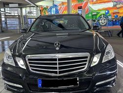 Schwarz Gebraucht 2010 Mercedes E220 Avantgarde Kombi | 8.990 € (Guter Preis)