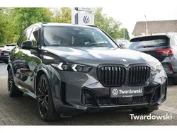 Grau Gebraucht 2025 BMW X5 M Sport SUV | 101.990 € (Fairer Preis)