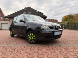 Schwarz Gebraucht 2004 Seat Arosa Kleinwagen | 1.000 € (Fairer Preis)