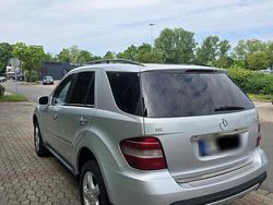 Silber Gebraucht 2008 Mercedes ML320 SUV | 8.500 € (Fairer Preis)