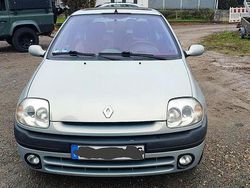 Grau Gebraucht 1999 Renault Clio II Initiale Kleinwagen | 300 € (Superpreis)