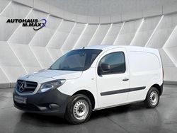 Weiß Gebraucht 2014 Mercedes Citan 109 Van / Kleinbus | 10.900 € (Etwas zu teuer)