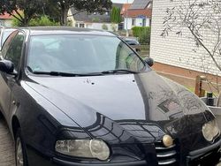 Schwarz Gebraucht 2003 Alfa Romeo 147 Kleinwagen | 850 € (Fairer Preis)