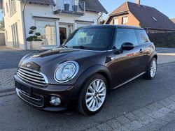 Braun Gebraucht 2011 Mini Cooper Kleinwagen | 5.390 € (Fairer Preis)