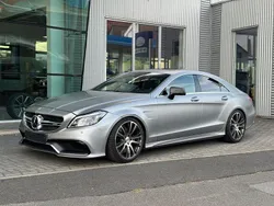 Grau Gebraucht 2015 Mercedes CLS63 AMG AMG Limousine | 77.900 €