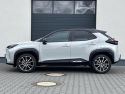 Neu 2025 Toyota Yaris Cross Sport SUV | 31.679 € (Etwas zu teuer)