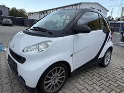 Schwarz Gebraucht 2011 Smart ForTwo Coupé Kleinwagen | 4.750 € (Fairer Preis)
