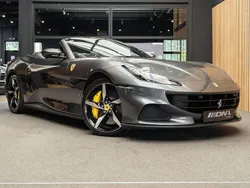 Grau Gebraucht 2023 Ferrari Portofino Cabrio | 259.995 €