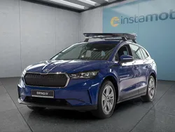 Blau Neu 2024 Skoda Enyaq iV Loft SUV | 37.249 € (Guter Preis)