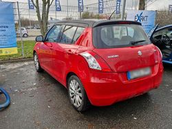 Rot Gebraucht 2013 Suzuki Swift Kleinwagen | 2.800 € (Teuer)