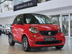 Rot Gebraucht 2019 Smart ForTwo Coupé Coupé | 12.860 € (Fairer Preis)
