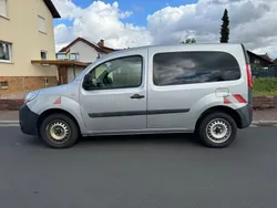 Grau silver Gebraucht 2015 Renault Kangoo Van / Kleinbus | 6.950 € (Superpreis)