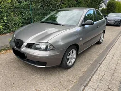 Grau Gebraucht 2003 Seat Ibiza Kleinwagen | 1.600 € (Fairer Preis)