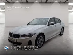 Weiß Gebraucht 2024 BMW 318 Shadowline Limousine | 32.506 € (Superpreis)