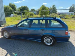 Blau Gebraucht 1998 BMW 323 M Sport Kombi | 4.500 €