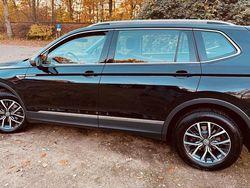 Schwarz Gebraucht 2017 VW Tiguan Allspace Comfortline SUV | 17.900 € (Fairer Preis)