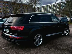 Schwarz Gebraucht 2016 Audi Q7 S-Line SUV | 28.700 € (Fairer Preis)