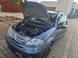 Grau Gebraucht 2009 Citroën C3 Kleinwagen | 2.450 € (Etwas zu teuer)
