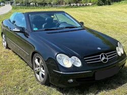 Obsidianschwarz Gebraucht 2004 Mercedes CLK500 Avantgarde Cabrio | 15.300 €