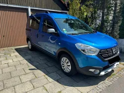 Blau Gebraucht 2018 Dacia Dokker Stepway Van | 8.900 € (Superpreis)