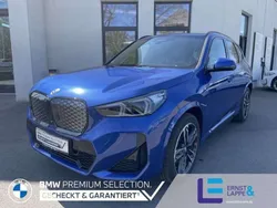 M portimao blau metallic Gebraucht 2023 BMW iX1 M Sport SUV | 47.470 € (Teuer)