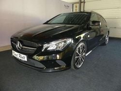 Nachtschwarz Gebraucht 2018 Mercedes CLA180 Shooting Brake Urban Kombi | 17.500 € (Guter Preis)