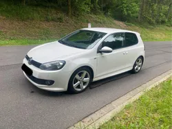 Weiß Gebraucht 2011 VW Golf VI R-line Limousine | 6.500 € (Fairer Preis)