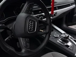 Grau Gebraucht 2018 Audi A4 Comfort Limousine | 15.990 € (Superpreis)