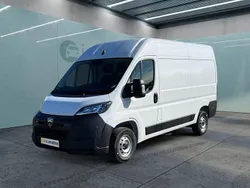 Weiß Neu 2024 Peugeot Boxer Van | 28.949 € (Guter Preis)