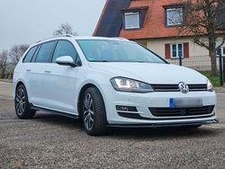 Weiß Gebraucht 2015 VW Golf VII Highline Kombi | 12.900 € (Etwas zu teuer)