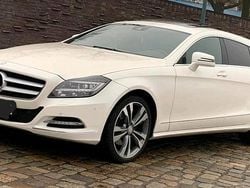 Weiß Gebraucht 2013 Mercedes CLS350 Shooting Brake Kombi | 9.899 € (Guter Preis)