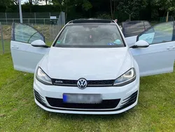 Weiß Gebraucht 2015 VW Golf VII GTD Kleinwagen | 17.000 € (Etwas zu teuer)