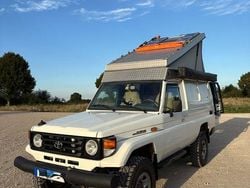 Weiß Gebraucht 2000 Toyota Land Cruiser SUV | 63.000 €