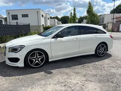 Weiß Gebraucht 2016 Mercedes CLA180 Shooting Brake AMG line Kombi | 13.650 € (Superpreis)