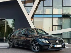 Schwarz Gebraucht 2018 Mercedes C220 AMG line Limousine | 26.200 € (Etwas zu teuer)