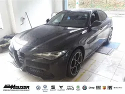 Schwarz Gebraucht 2023 Alfa Romeo Giulia Competizione Limousine | 39.795 € (Fairer Preis)