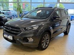 Grau Gebraucht 2019 Ford Kuga ST-Line SUV | 17.800 € (Fairer Preis)