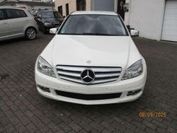 Weiß Gebraucht 2009 Mercedes C180 Avantgarde Limousine | 7.800 € (Fairer Preis)