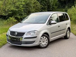 Silber Gebraucht 2010 VW Touran Van / Kleinbus | 2.899 € (Fairer Preis)