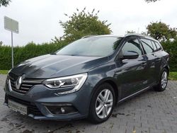 Grau Gebraucht 2020 Renault Mégane GrandTour Business Kombi | 15.700 € (Fairer Preis)