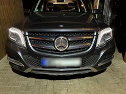 Grau Gebraucht 2015 Mercedes GLK200 SUV | 18.200 € (Fairer Preis)