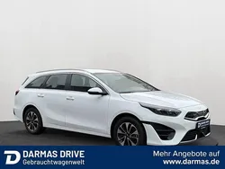 Weiß Gebraucht 2022 Kia Ceed Sportswagon Vision Kombi | 21.490 € (Guter Preis)
