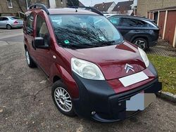 Rot Gebraucht 2012 Citroën Nemo Van / Kleinbus | 3.800 € (Fairer Preis)